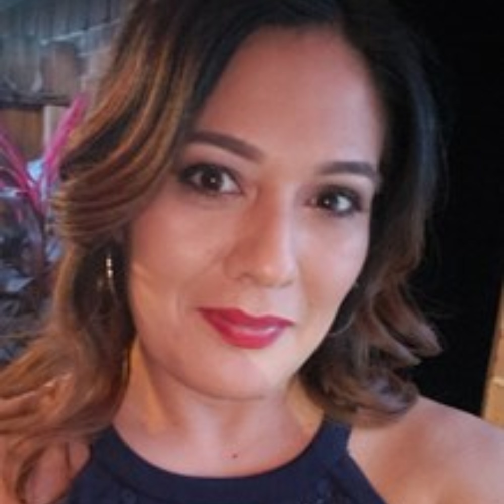 Meet your Posher, Maricela